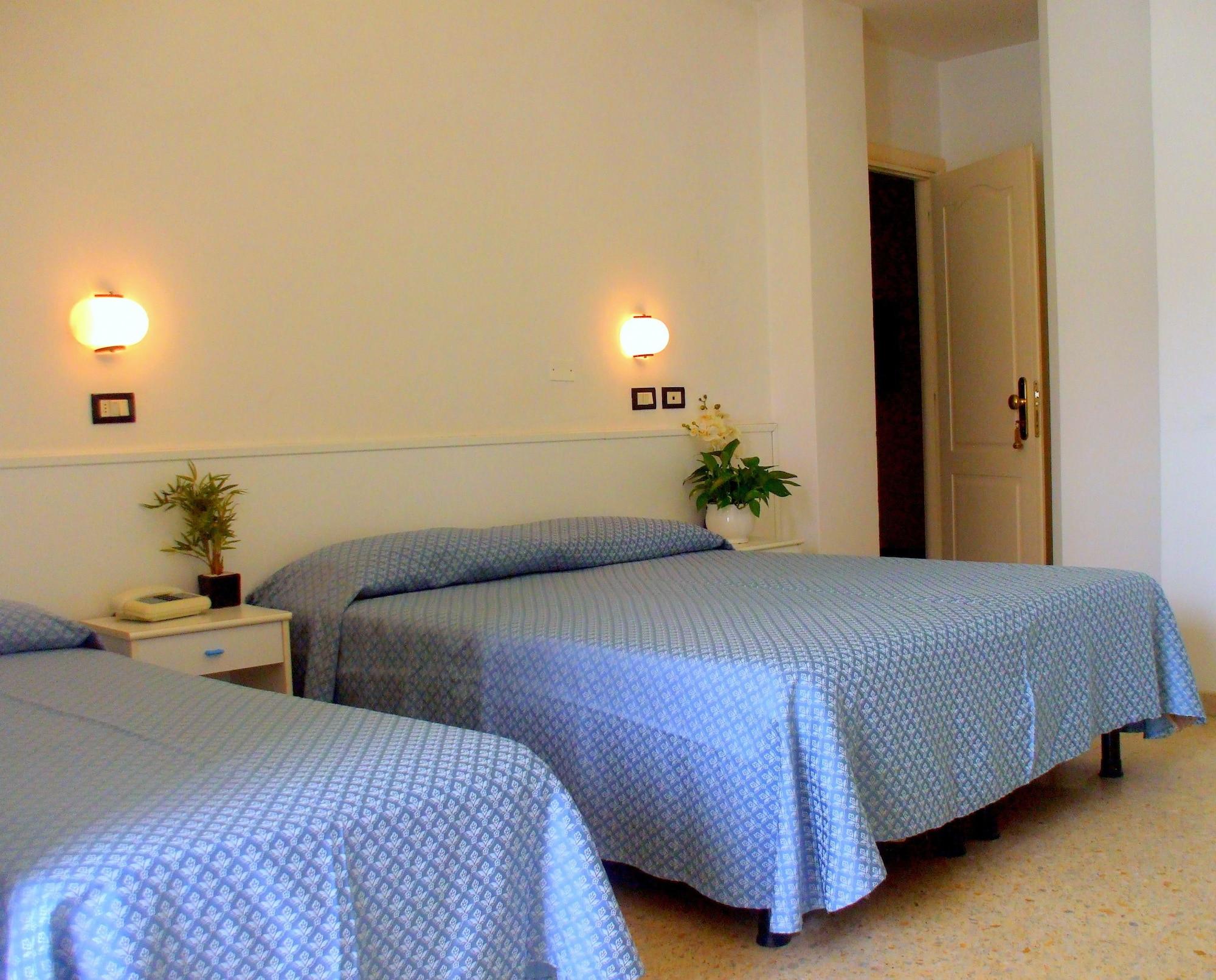 Hotel Elite Cattolica Exterior photo