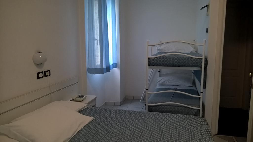 Hotel Elite Cattolica Room photo